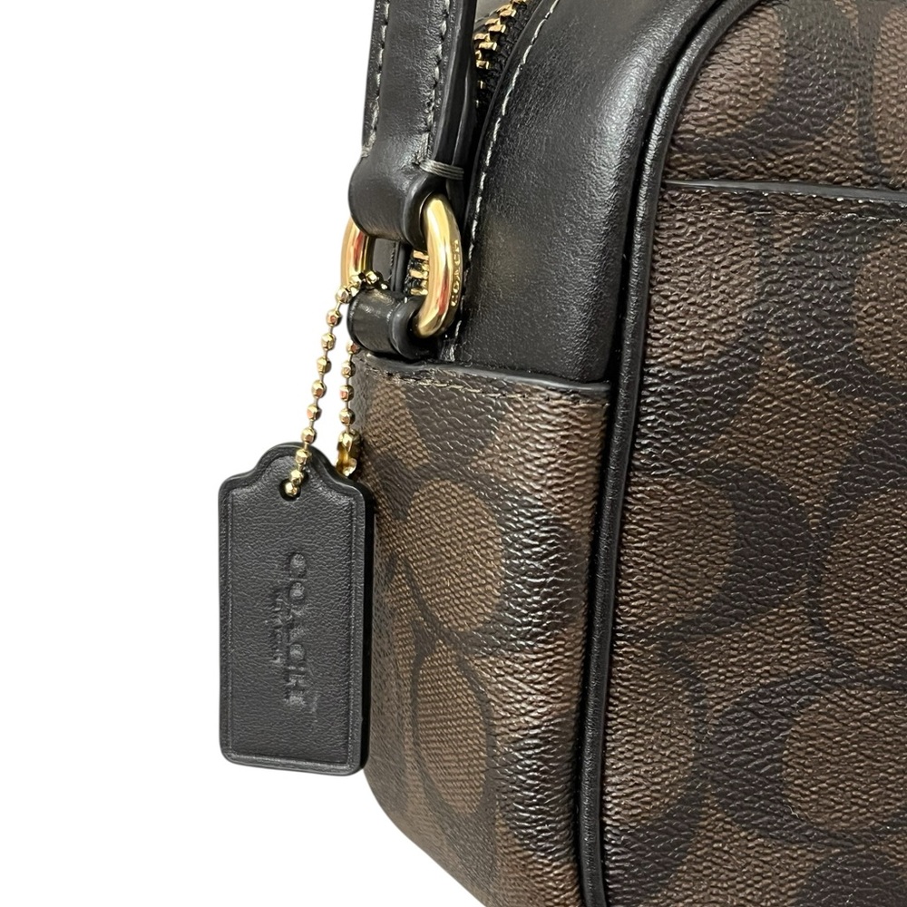 Coach Jamie Camera Bag in Signature Canvas - Picture 6 of 13